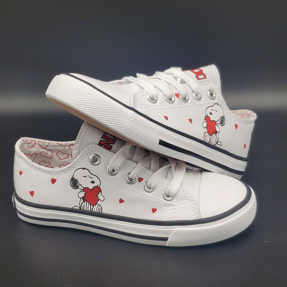 Peanuts® Snoopy White Canvas Lace-Up Children’s Shoes
