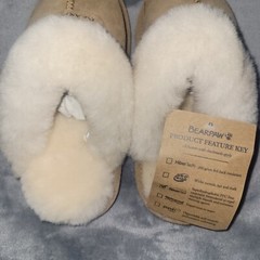Bearpaw Loki Youth USA Size 5
