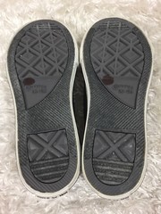 Converse Sneakers Size 1.5 Youth Unisex One Star Gray Skull and Cross Bones NEW