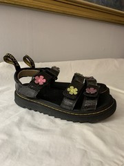 Doc Dr. Martens Kids Black Glitter Klaire J Sandals With Flowers Size 3