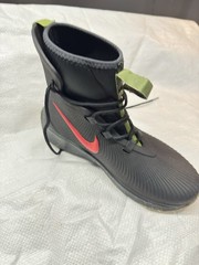 Nike Binzie Waterproof Rain Boots Youth Boys Size 5Y Black Red Swoosh BQ5380 001