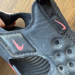Nike Sunray Protect 2 Sandals Kids 9 C Children Black/Pink Red Water Shoes