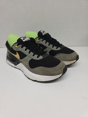 Nike Air Max SYSTM GS ‚Dark Stucco Saturn Gold‘ DQ0284-007