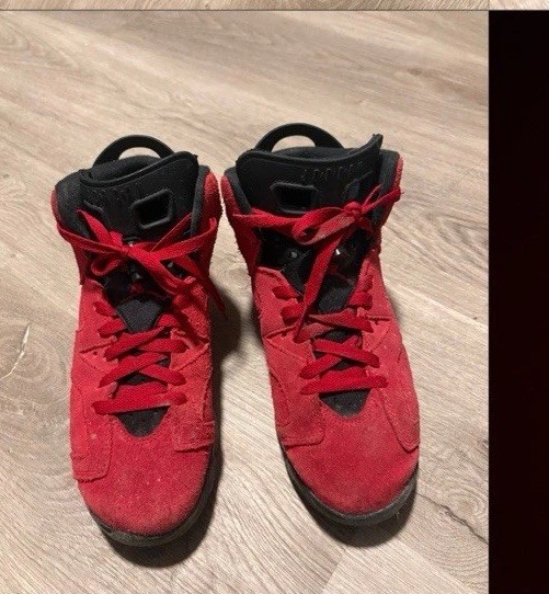 Jordan 6 Toro Bravo