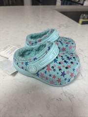 Crocs Kids‘ Classic Lined Clog Printed Stars Iced Blue Size C4
