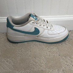 Nike Air Force 1 Space Jam Low Top Bugs & Lola Bunny 7Y DM3353-100