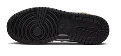 Big Kid’s Jordan 1 Mid SE Magic Ember/Sundial-White (DX4365 800)