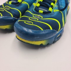 NIKE AIR MAX PLUS GS TEAL GRADIENT BLUE VOLT HERO FORCE Size 4Y CT0962-401