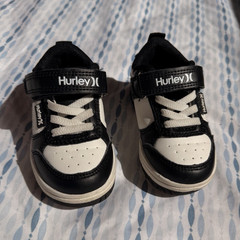 Hurley Unisex Kids Sneaker US 5.5 Black/White Low Top Hook & Loop Logo