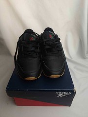 Reebok Classic Leather Sneakers Junior Size 3.5 Black Gum Sole Athletic GZ6093
