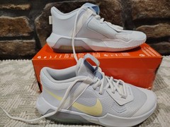 nike air zoom crossover (gs) size 6 youth color football grey citron tint
