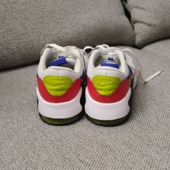 Nike CD6894-101 White Blue Red Black Unisex Kids Athletic US 7Y EU 40