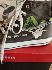 Converse Dr. Seuss green eggs & ham HTF EUC size 4 big kids/Compares to Womens 6
