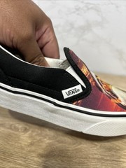 Vans Kids Jaws Shark Sunset Classic Slip On Sneakers 507698 Size 1.5 New