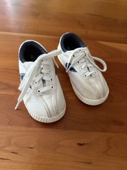Tretorn Nylite Low-Top Sneakers Toddler 6 White Blue Baby Kids Cute!