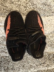 Adidas Yeezy Boost 350 V2 Black Red Kids Shoes Size 10K with box
