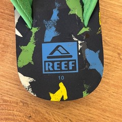 REEF Little Ahi Water-Friendly Flip-Flops Green Shark Kids Size 10 Summer Beach