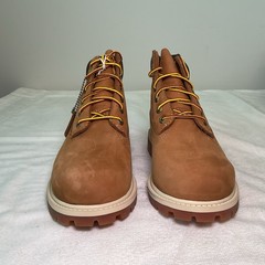 Timberland 6 Inch PREMIUM Boots RUST Nubuck TB 014749 214 Kids PS NIB Size 2.5Y