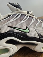 Nike Air Max Plus Tn Gs Fresh Mint White Black Grey 7Y/8.5 Woman CD0609-106
