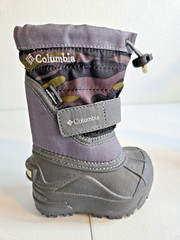 Columbia Children’s Powderbug Plus Winter Boots Grey Camo Size 4C