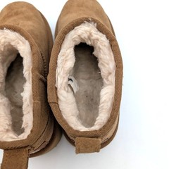 UGG Classic Ultra Mini Platform Boots Round Toe Kids‘ Chestnut Size US1 EU32.5