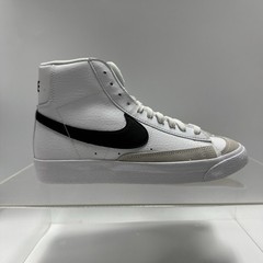 Brand New Nike Blazer Mid ’77 GS White Black DA4086-100 Size 6Y / 7.5 Women’s