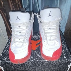 Jordan Air Jordan 12 Retro GS White Red Black Leather Sneaker 6Y Unisex Kids