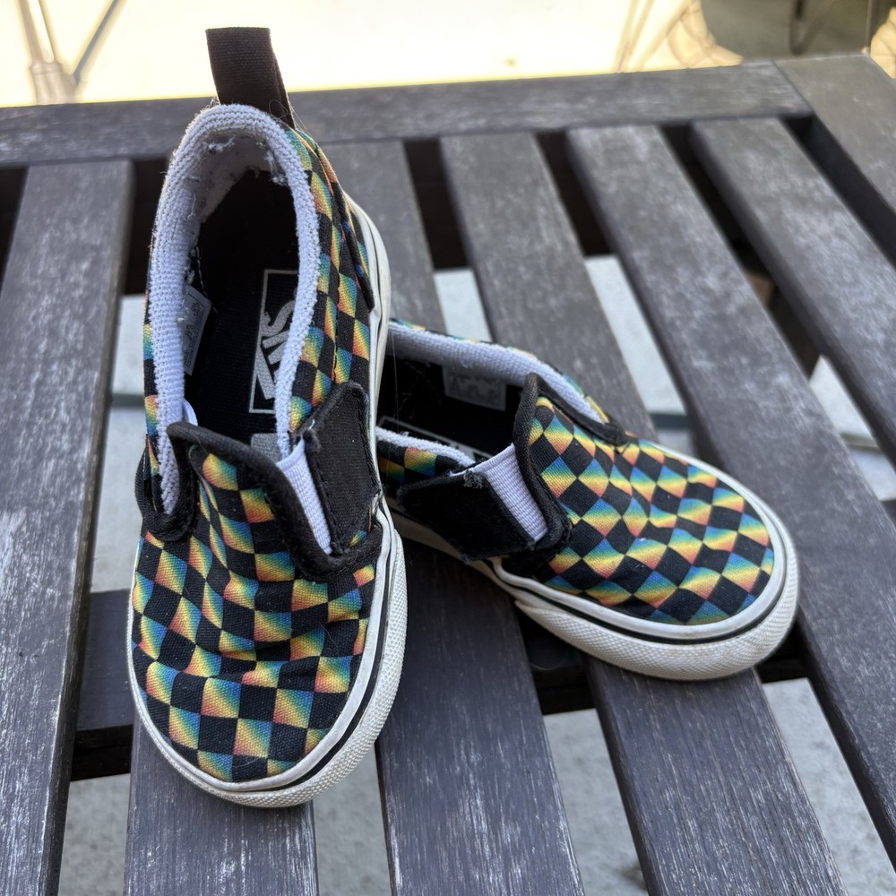 Vans Kids 6 – Rainbow Black Checkered Print Slip On Style #721356