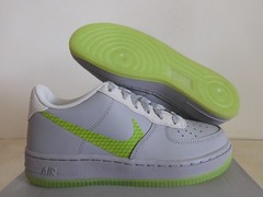 Nike Air Force 1 LV8 3 (GS) Wolf Grey-Chost Green Sz 5Y [CD7409-002]