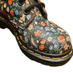 DR. MARTENS BLACK FLORAL BOOTS MADE IN ENGLAND RARE VINTAGE 13C UK / 1Y US