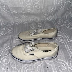 VANS Custom Series Classic Off-White Kids sz.13 Clean!