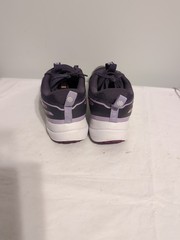 Nike GS Cosmic Runner Purple Star Barely Grape HM4402-503 Good Condition Size 7y