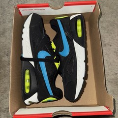 Nike Air Max IVO GS Black Blue Volt 579996-070 Youth Size 4Y Air