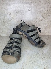 Keen Kids Newport H2 Sport Green Camo Sandals Sz 11 Outdoor Hiking Fishing