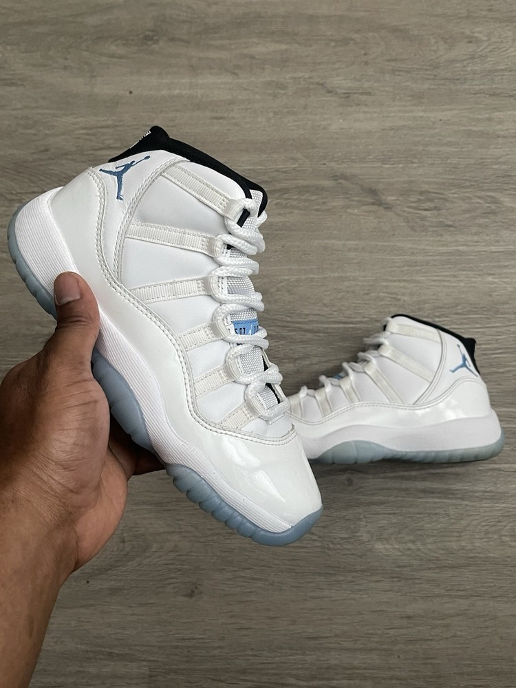 Size 4Y- Jordan 11 Legend Blue GS 378038-104