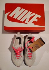 Nike Air Max Fire (GS) Size 4Y – Phantom/Hyper Pink- Light Bone