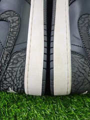 Big Kid’s Jordan 1 Low SE „Black Elephant“ Off Noir/Blk-Wht-Blk Size 6.5Y