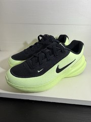 Nike Uplift SC/Black-Barely Volt (IF1749-005)/Sz: 5.5Y – 7W/(NIB)