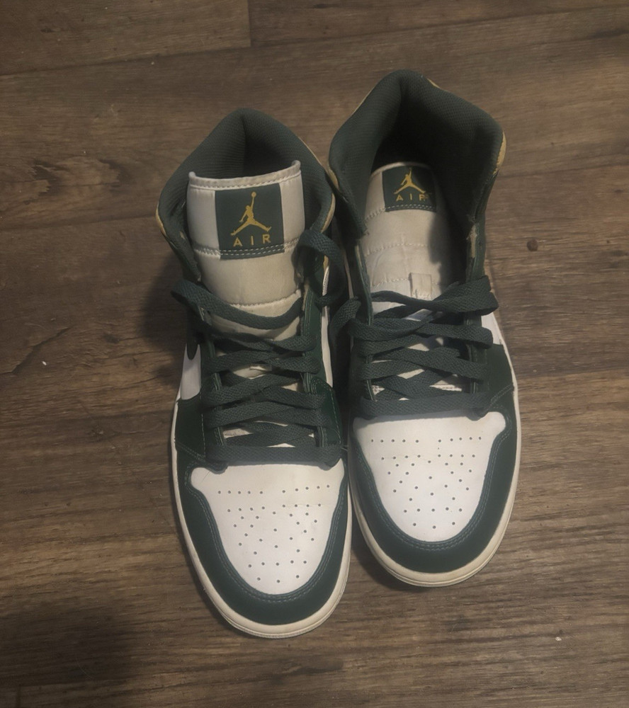 Jordan Air Jordan 1 Mid GS Green/White/Gold Leather Sneaker US 11 554724-371