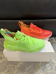 Under Armour Stephen Curry Sour Patch Kids GS Size 3.5Y MIX COLOR COMBO