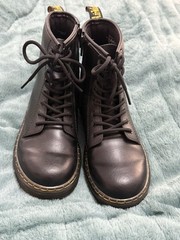 Dr. Marten Black Combat Boots Sz 4 US L/5 US M Kids EUC Doc
