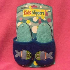 Childrens Blue FUN FISH SLIPPERS Various Sizes Available S~M~L *NEW~FREE SHIP*