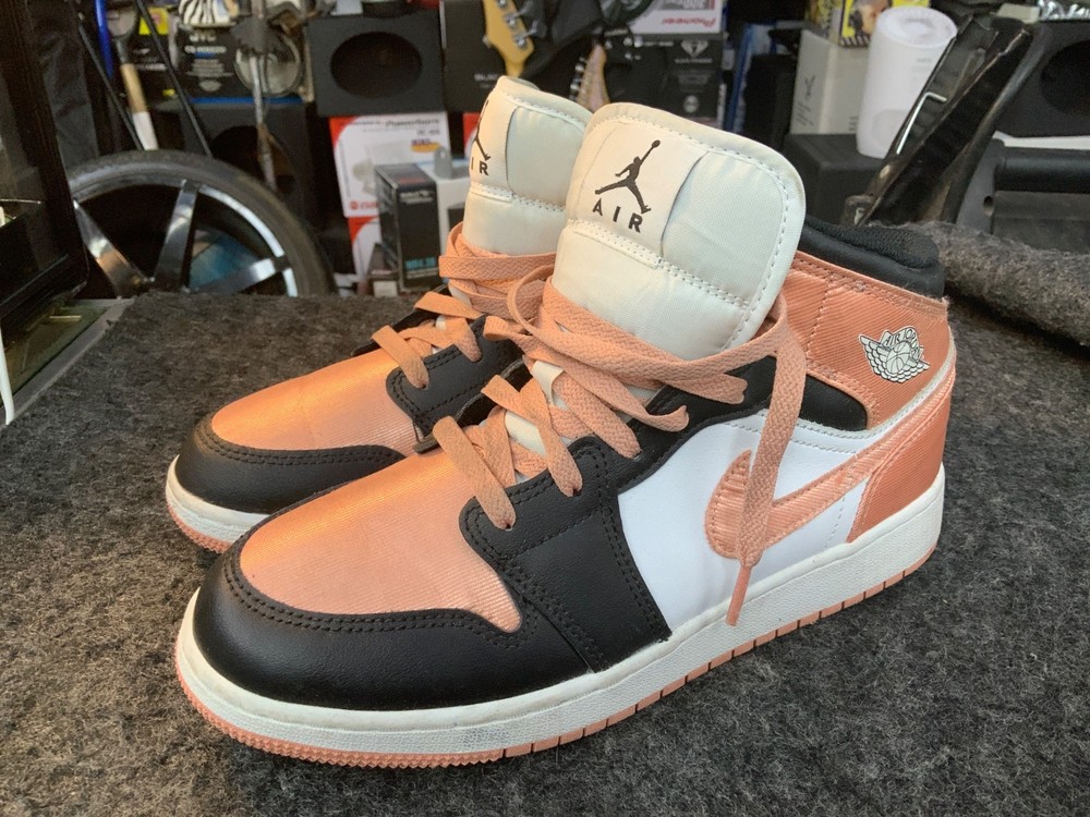 NIKE AIR JORDAN 1 MID (GS) „MADDER ROOT“ (DM9077 108) SIZE 7Y