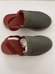 L.L. Bean Mule Sandals Clogs Green Red Slip On Shoes Kids Size 1-2 New In Box