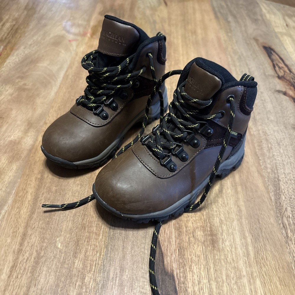 Magellan Outdoors Boots Boys Size 12D Argo PS/GS Brown Hiking Lace Up Waterproof