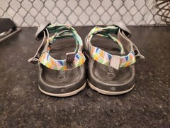 Chacos Youth Size 4 Multicolor Geometric Adjustable Straps