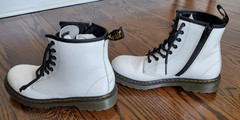 GREAT Dr Doc Martens 1460J Combat Boots Youth Size US 4 White Lace Up Side Zip