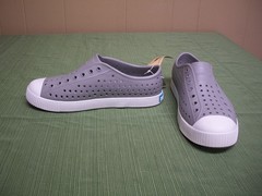 NATIVE Jefferson Shoe Pigeon Grey White Kids J5 Slip-on Waterproof Boys Girl