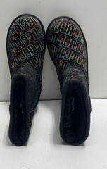 UGG Classic Short Logo Stitch Black Multi Rainbow Embroidery Boots Size 4