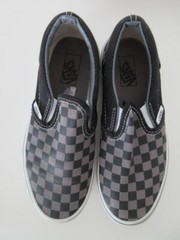 VANS CHECKERBOARD LOW PROFILE CLASSIC SLIP-ON BLACK/PEWTER CHECK KIDS SIZE 3 EUC